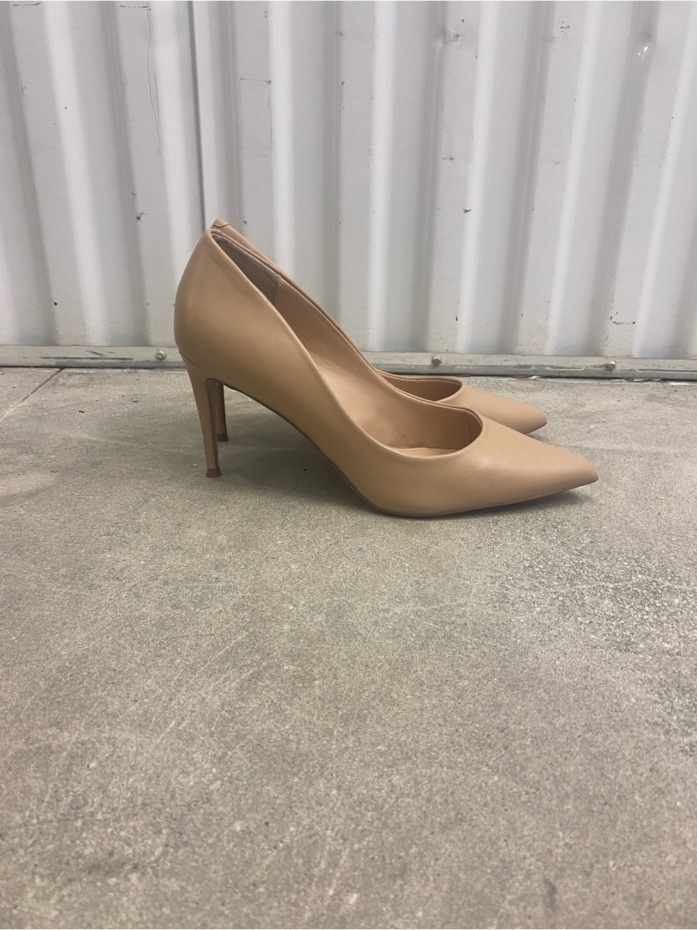 Steve Madden Classic Nude Pointed-Toe Stiletto Pumps, Size 9